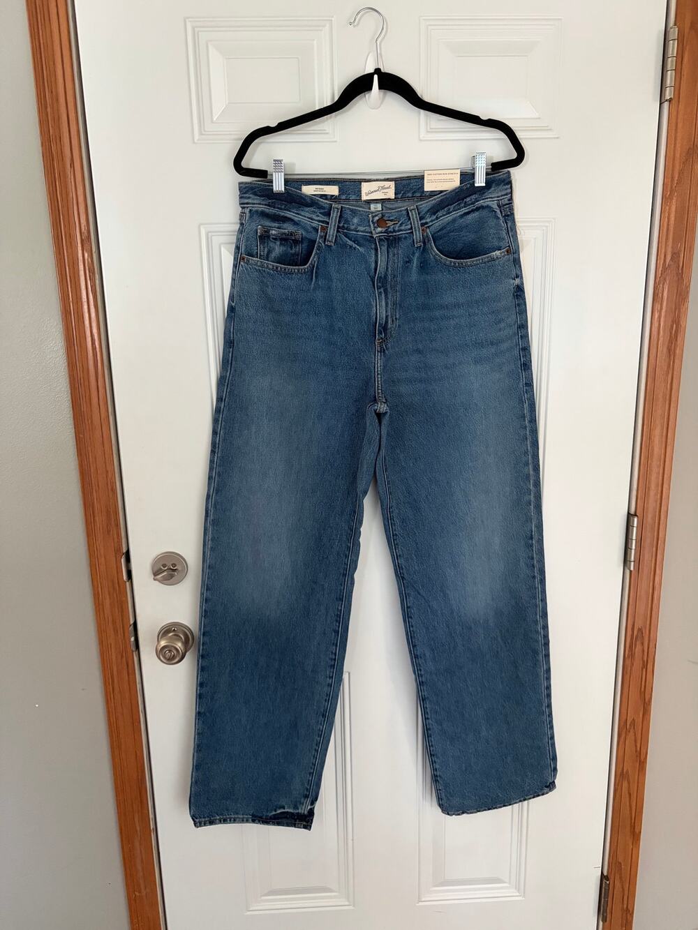 Universal Threads Women’s 90’s Baggy Jeans Size 10 L NWT
